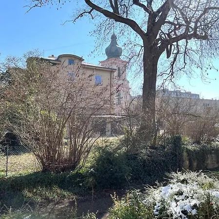 U Labe Апартаменты